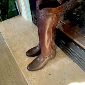 Frye size 11 boots! Never worn!